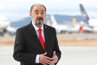 El presidente de Aragón, Javier Lambán, durante su discurso de fin de año.