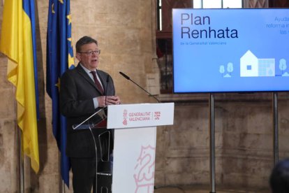 El presidente Ximo Puig en la presentación del Plan Renatha.