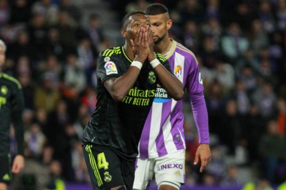 David Alaba, en el reciente partido que el Real Madrid venció en Zorrilla al Real Valladolid.