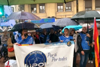 El inspector jefe de Policía Nacional, Ricardo Ferris, en la concentración de Jupol Valencia.