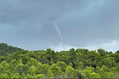 Tornado entre los términos de Villena y la Font de la Figuera