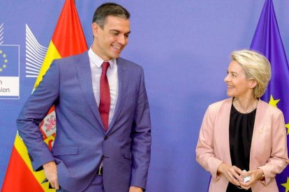 Pedro Sánchez y Ursula von der Leyen