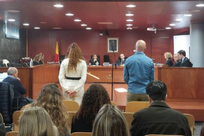 Imagen del inicio del juicio este lunes en la Audiencia Provincial de Cáceres