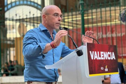 El eurodiputado de Vox, Jorge Buxadé, en el acto de 'España decide' en Valencia.