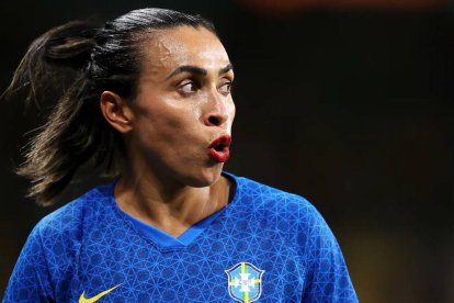 Marta. en un partido con Brasil.