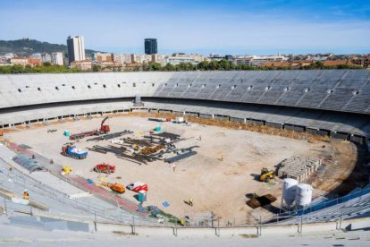 El Camp Nou está en obras y el Barcelona diseña una estrategia para hacerlo rentable