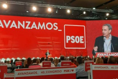 José Luís Rodríguez Zapatero durante su intervención en el 40 Congreso Federal del PSOE