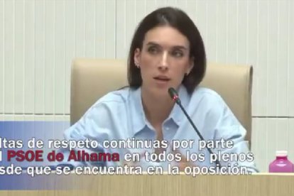 La alcaldesa del PP de Alhama de Murcia, María Cánovas, denuncia las continuas faltas de respeto hacia ella y los ciudadanos por parte del PSOE.