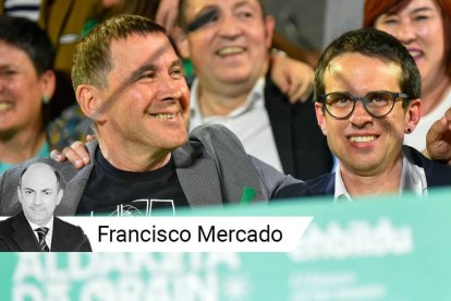 El candidato a lehendakari, Pello Otxandiano, y el coordinador general de Bildu, Arnaldo Otegi.