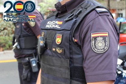 Agentes de la Policía Nacional