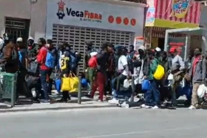 Inmigrantes en Guardamar del Segura -Foto del PP-