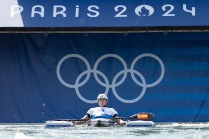 El piragüista español Pau Echaniz, en su participación en París 2024.