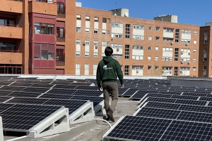 Iberdrola da acceso a 100.000 hogares al autoconsumo a través de sus Comunidades Solares