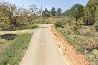 Salida del apeadero en Siete Aguas