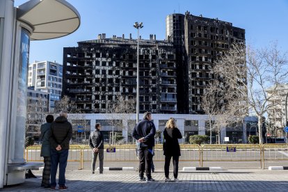 Edificio incendiado de Campanar