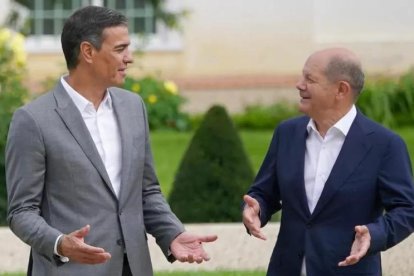 Pedro Sánchez con Olaf Scholz