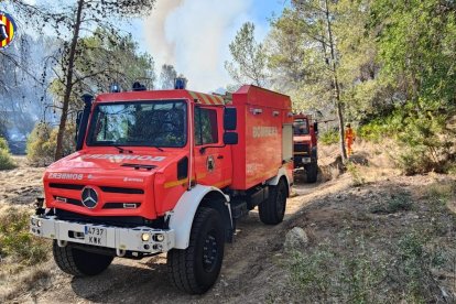 Camión del Consorcio Provincial de Bomberos de Valencia en el incendio forestal de Simat

REMITIDA / HANDOUT por CONSORCIO PROVINCIAL DE BOMBEROS DE VALENCIA
Fotografía remitida a medios de comunicación exclusivamente para ilustrar la noticia a la que hace referencia la imagen, y citando la procedencia de la imagen en la firma
12/9/2024