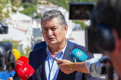 El consejero de la Presidencia de la Junta de Andalucía, Antonio Sanz, este lunes en Cádiz.