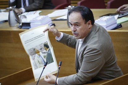 Juanfran Pérez Llorca, síndica del PP, durante el debate de política autonómica.