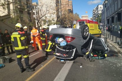 Accidente de tráfico en la calle Guillem de Castro de Valencia / Imagen de archivo.