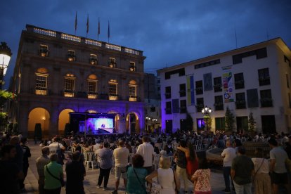 El ‘Clot i Fava’ festival de pallasos i rodamons