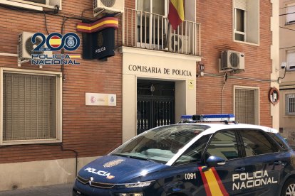 Vehículo de la Policía Nacional