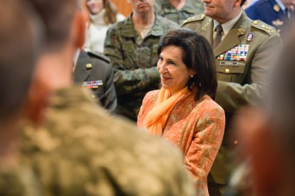 La ministra de Defensa Margarita Robles durante una visita en Toledo.