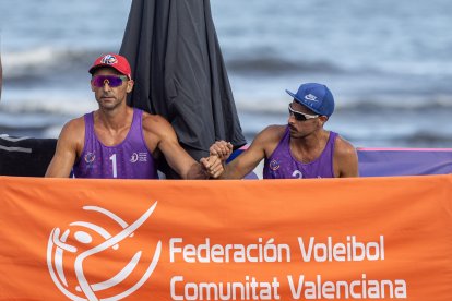 Pablo Herrera junto a su pareja deportiva