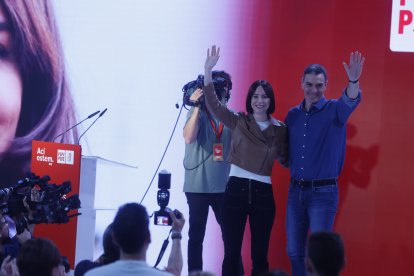 El secretario general del PSOE y presidente del Gobierno, Pedro Sánchez, y la líder del PSPV, Diana Morant

Rober Solsona / Europa Press
24 MARZO 2024;BENICASSIM;CASTELLON;CONGRESO PSPV;SÁNCHEZ
24/3/2024