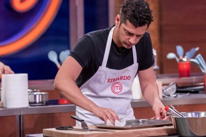 Eduardo Casanova, en su paso por MasterChef Celebrity como concursante.