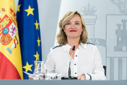 La ministra de Educación, Formación Profesional y Deportes, Pilar Alegría, durante una rueda de prensa posterior al Consejo de Ministros.