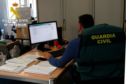 Agente de la Guardia Civil