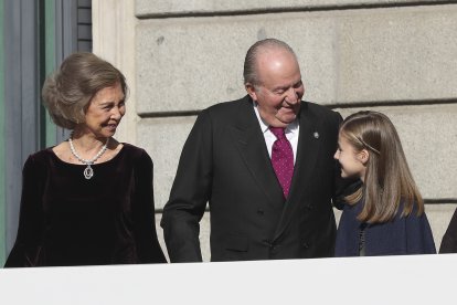 Los Reyes Eméritos junto a la Princesa Leonor, en diciembre de 2018.