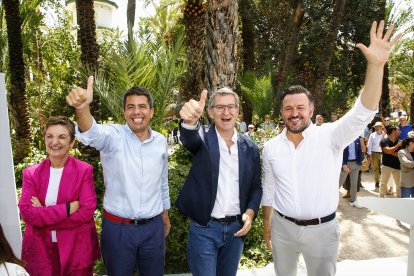 Marián Cano, Carlos Mazón, Alberto Núñez Feijóo, y el alcalde de Elche, Pablo Ruz.