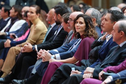 La presidenta de la Comunidad de Madrid, Isabel Díaz Ayuso, durante el acto conmemorativo de celebración del 46º aniversario de la Constitución Española.