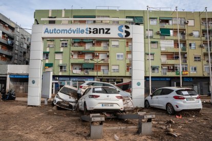 Una empresa de compra y venta de vehículos afectada por la DANA