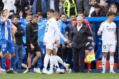 Kylian Mbappé, tras ver la tarjeta roja en Mendizorroza