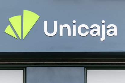 Archivo - Unicaja lleva presente en Expoliva desde los inicios de la feria.