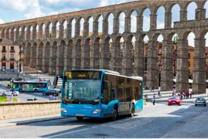 Autobús urbano en Segovia, (Castilla y León)