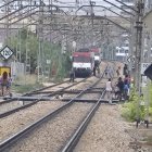 Interrumpida la circulación entre València Nord y Alfafar por la presencia de un hombre subido a la catenaria