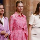 El estilo de la Reina Letizia y sus hijas Leonor y Sofía a examen por Eduardo Navarrete.