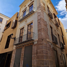 Casa del Relojero

REMITIDA / HANDOUT por AYUNTAMIENTO DE VALÈNCIA
Fotografía remitida a medios de comunicación exclusivamente para ilustrar la noticia a la que hace referencia la imagen, y citando la procedencia de la imagen en la firma
16/10/2024