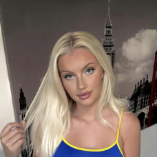 La modelo de Onlyfans Elsa Thora