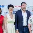 La Ministra de Inclusión, Seguridad Social y Migraciones, Elma Saiz,y el Ministro de Transportes y Movilidad Sostenible, Óscar Puente