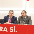 Santos Cerdán y José Luis Ábalos durante una reunión de la Comisión Permanente de la Ejecutiva Federal del PSOE en 2020.