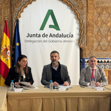 Los consejeros de Agricultura y Pesca de Andalucía, Comunidad Valenciana y Murcia