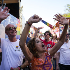 María Jesús Montero en la marcha del Orgullo en Sevilla.