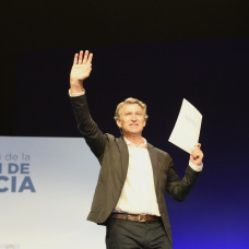 El presidente del PP, Alberto Núñez Feijóo, en el Teatro Circo de Murcia