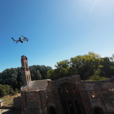 Dron sobre el antiguo Monasterio de Santa María de Moreruela, Zamora.