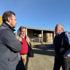 El president provincial, Daniel Ruiz, en una visita en las comarcas de Girona